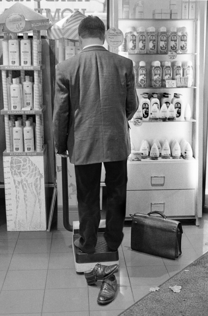 Photo by David Henry: https://www.pexels.com/photo/faceless-barefoot-man-standing-on-scale-in-store-5812087/